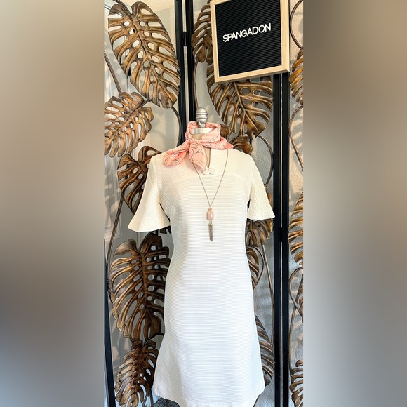 Merley True Vintage White Knee Length A- Line Dress Women’s Size M - Picture 2 of 16